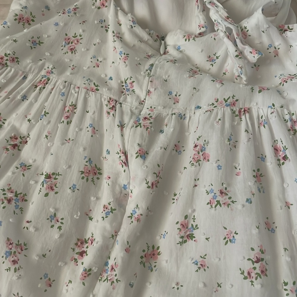 Storia White Floral Midi Dress - Picture 7 of 9